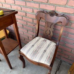 Vintage Mahogany Empire Parlor Chair / Sidechair