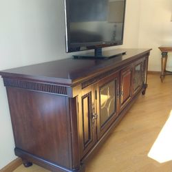 Beautiful Wood TV Stand 82" length.