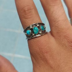 Sterling Silver Turquoise Ring 