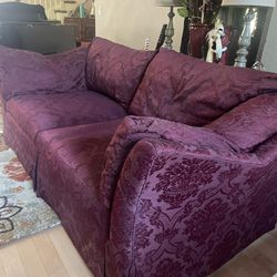 Free Very Comfy Sofa 