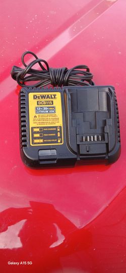 Dewalt battery charger 20 v max