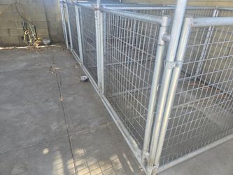 Custom dog kennels 16x6x4.