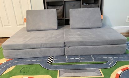 Nugget couch