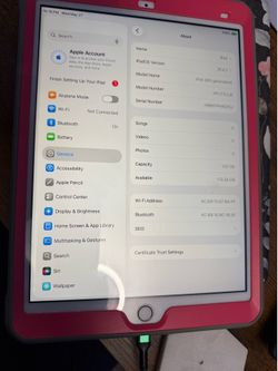 iPad 128gb Rose Gold $150 8th gen A2270