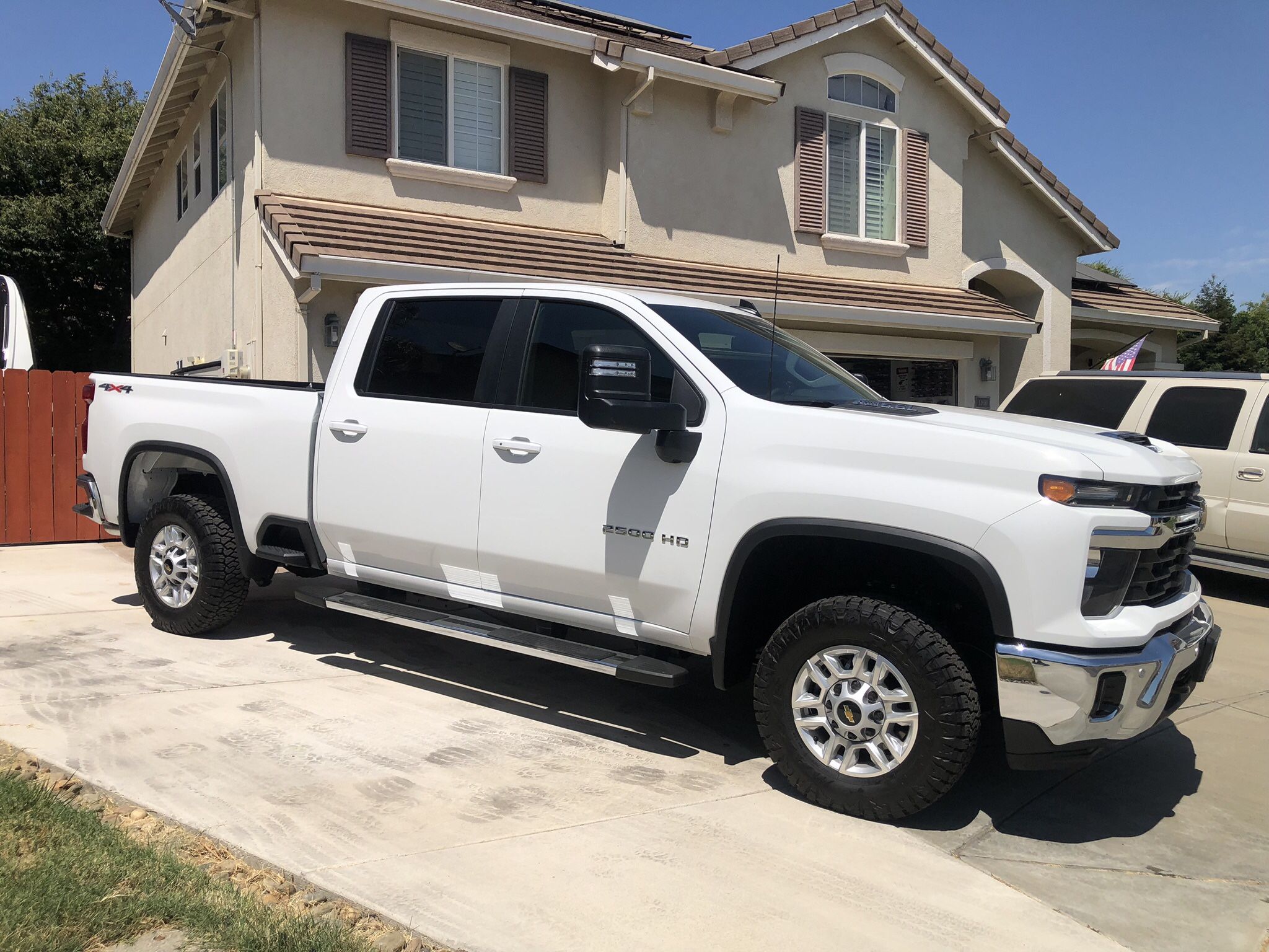 2025 Chevy 2500 Side Steps/Running Boards (2) 
