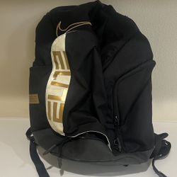 Nike Elite Bag