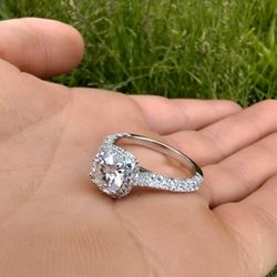 1ct Moissanite Engagement Ring