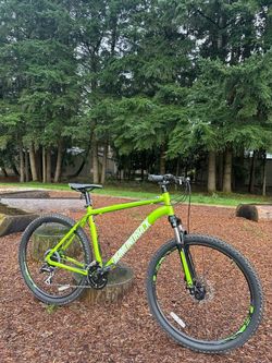 Diamondback Overdrive ST Mountain Bike Aluminium Bicycle Large frame 27.5 wheels