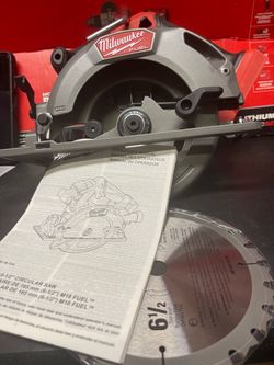 MILWAUKEE M18 FUEL 6-1/2 CIRCULAR SAW New out the box never used   ((( tool only )))