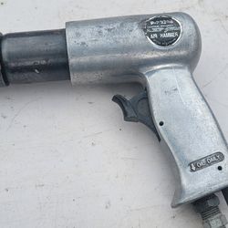 Central Pneumatic Air Hammer Chisel