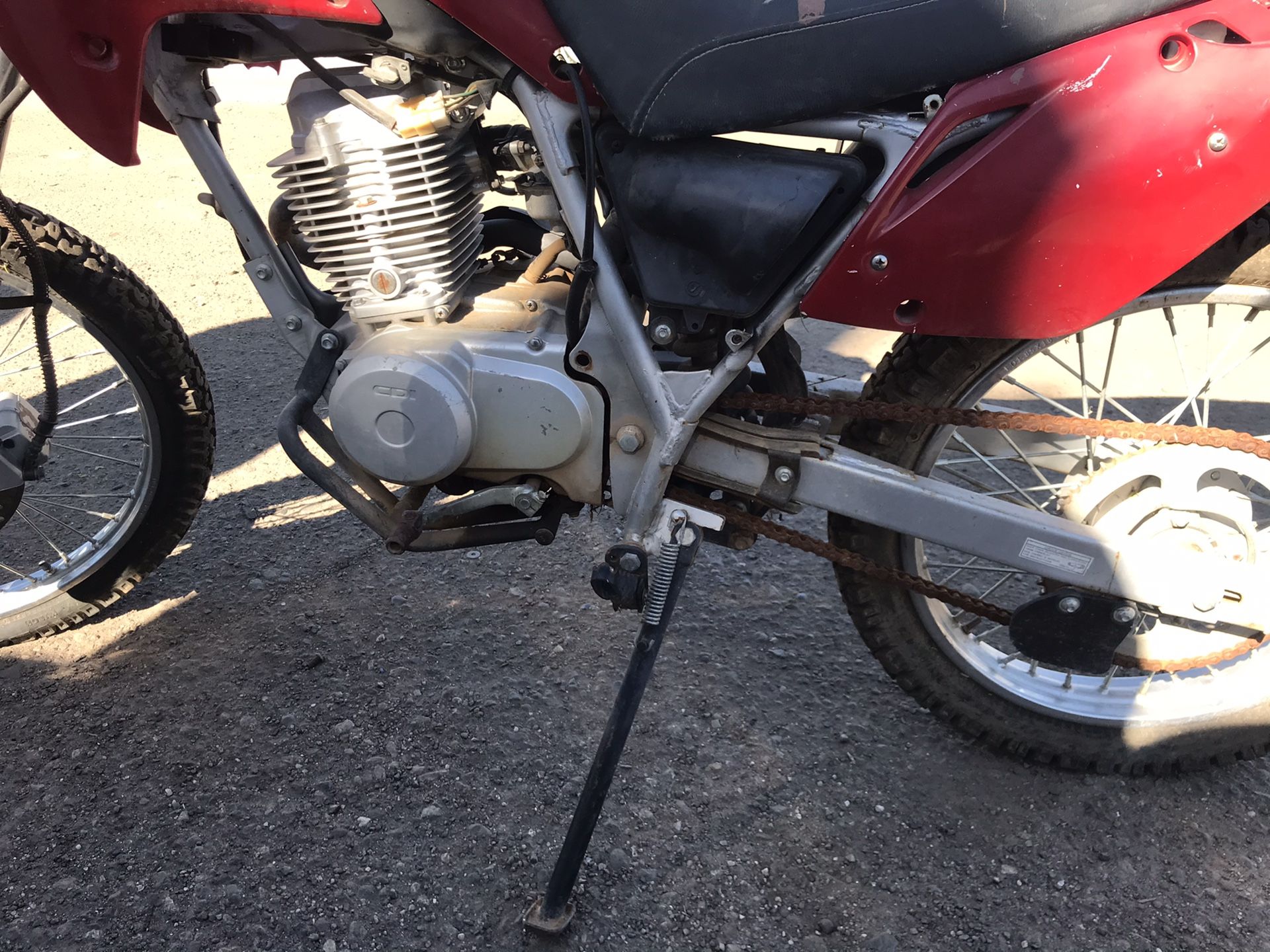 2005 flywing 150cc dirt bike