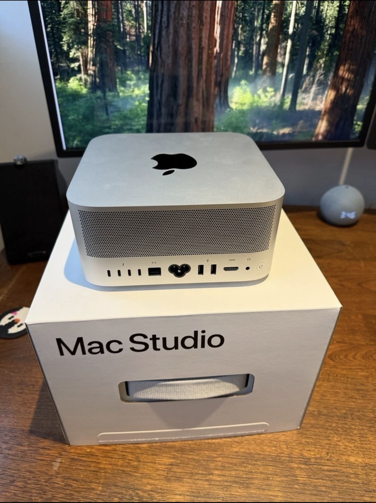 Apple M2 Mac Studio Ultra 1TB SSD 64GB RAM 24-Core CPU 60-Core GPU