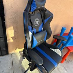 GAMING CHAIR 