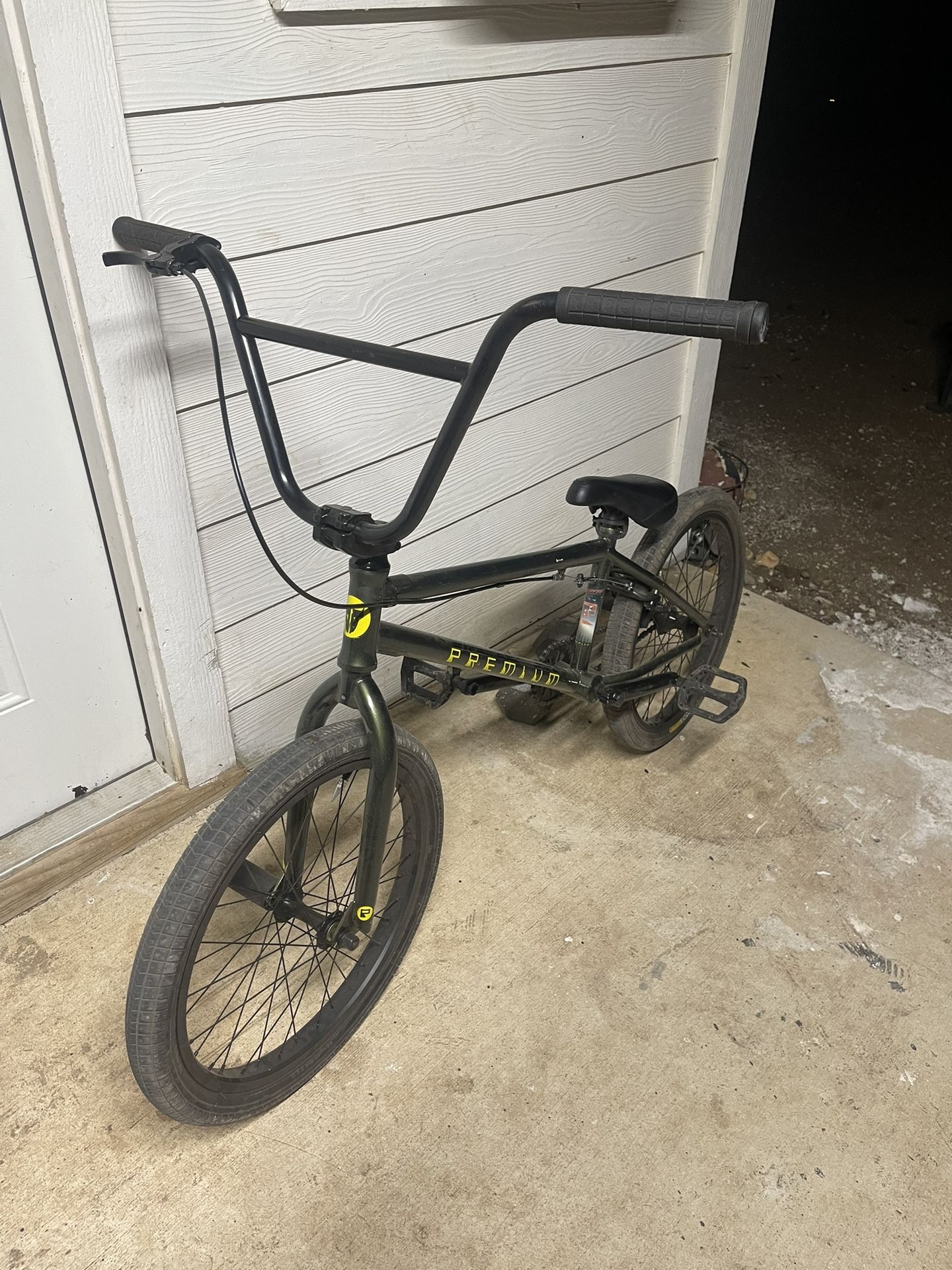 Premium By Haro Bmx Bike for Sale in San Antonio, TX OfferUp