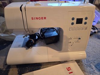 Singer 7446 sewing machine
