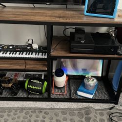 Tv Stand & 2 Night Stands