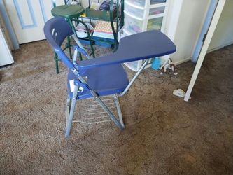 Folding desk chair ( New )