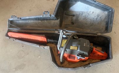 Husqvarna 50 Gas Chainsaw- runs well- 20” bar + cover & case