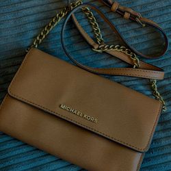 Michael Kors purse
