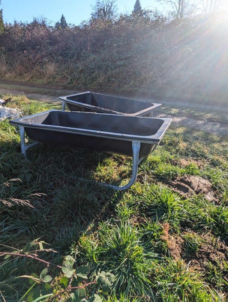 5' Galvanized Bunk Feeder 