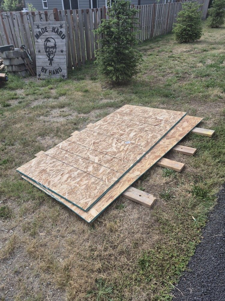 4 New Sheets 4x8 7/16 Osb