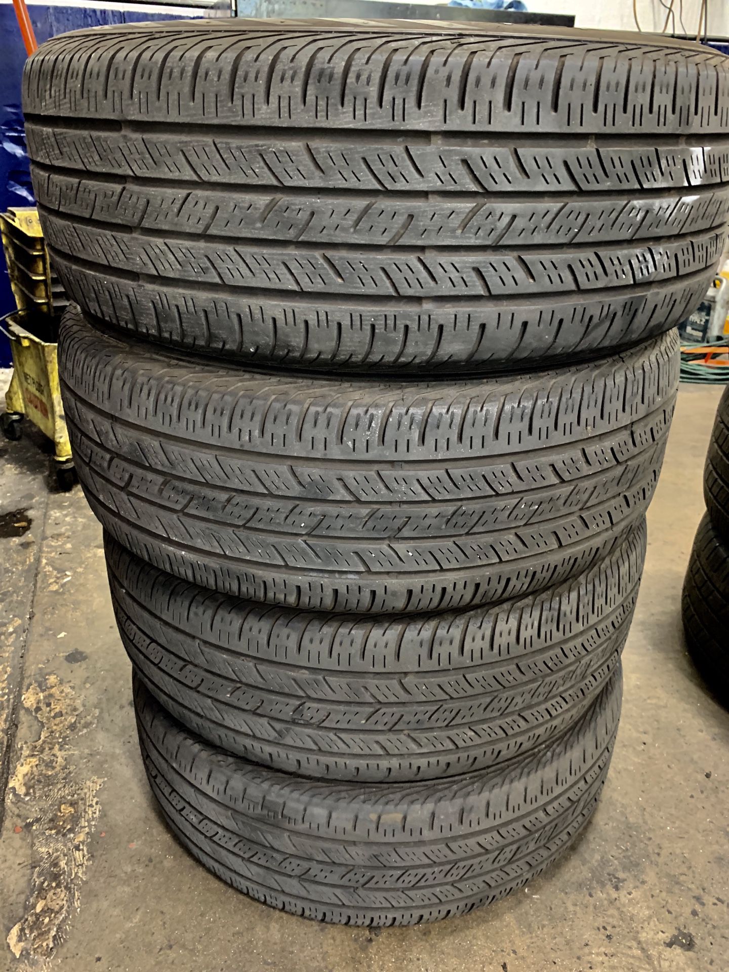 4 Continental tires 215 55 17 Toyota Camry Nissan Altima
