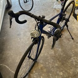 Giant Contend Road Bike – Like New