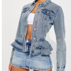 Fashion nova Sweetheart Peplum Denim Jean jacket 