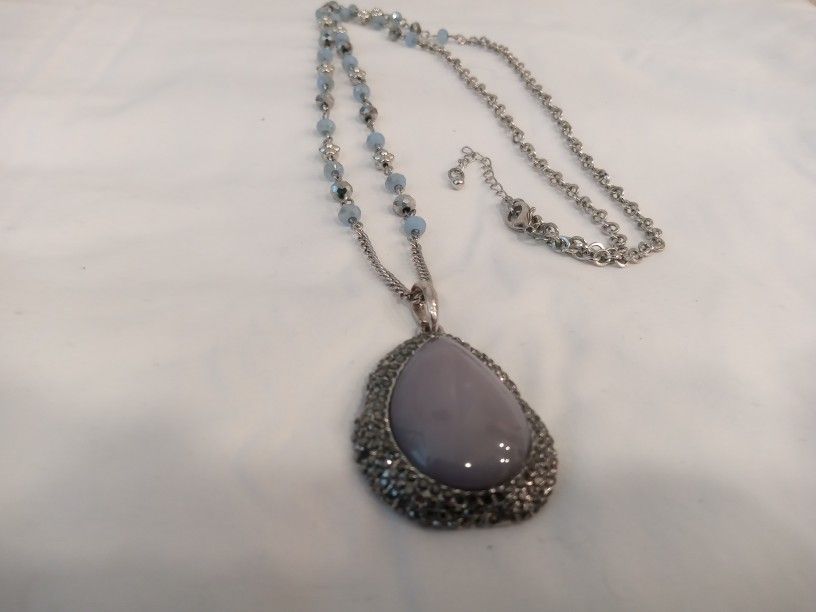 Unique Women's 18" Silver Tone Necklace  with Silver & Blue Beading/Moon Drop Stone 