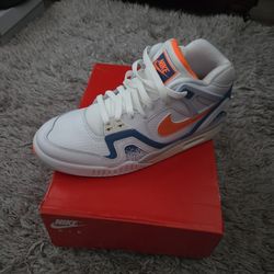Nike Air Tech Challenge Size 10 Men's