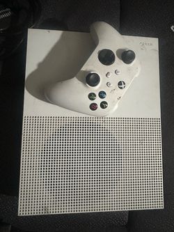 Xbox One S Console with Controller