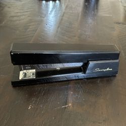 Vintage Swingline 767 Desktop Stapler