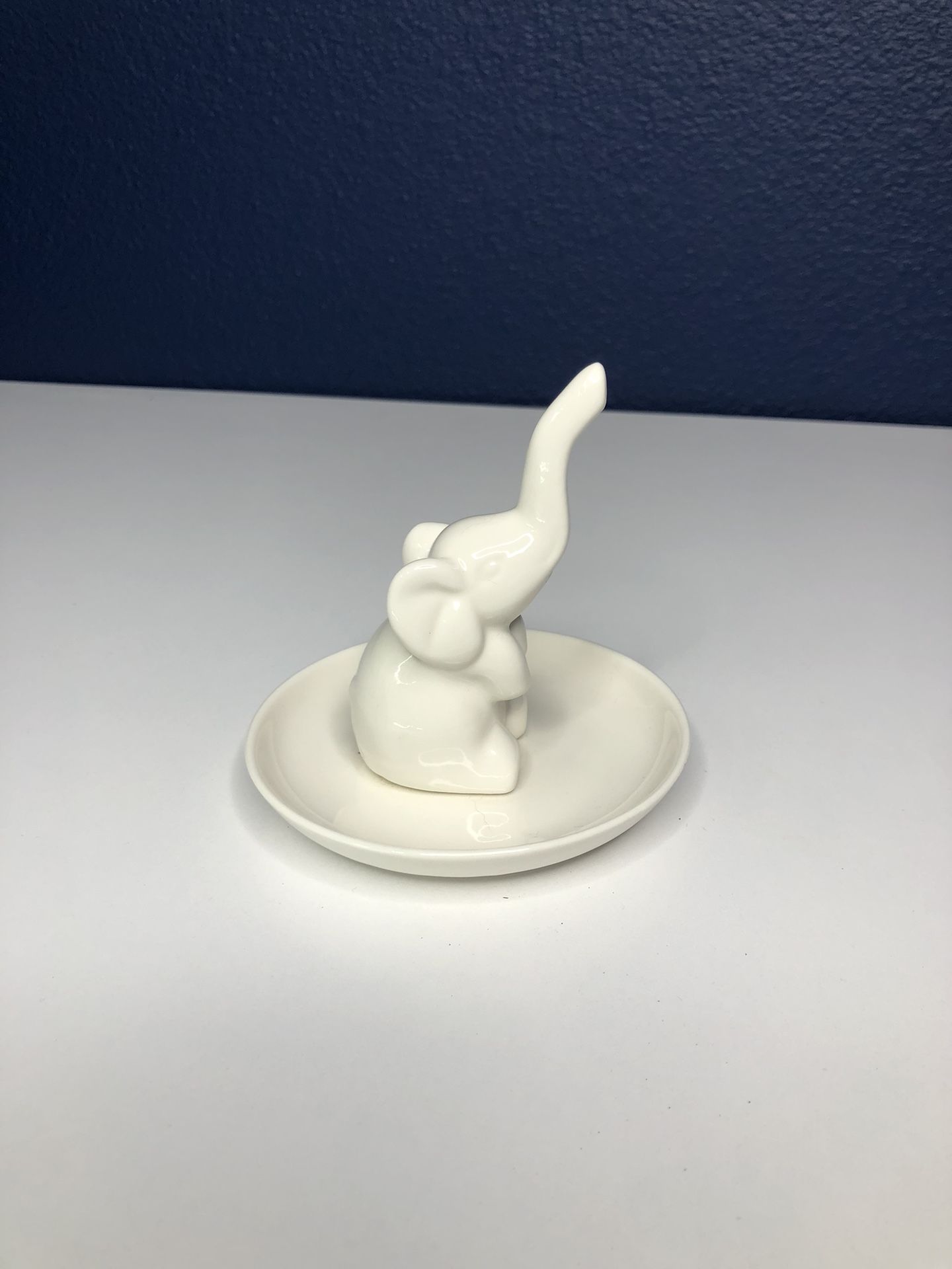Elephant Ring Holder