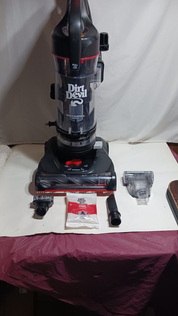 New Dirt Devil Multisurface Rewind UD76810