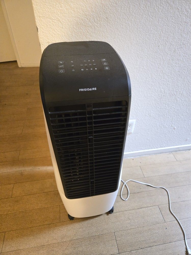 Frigidaire indoor Fan And Swamp Cooler