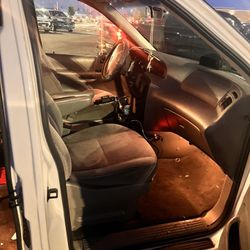 2003 Ford Windstar