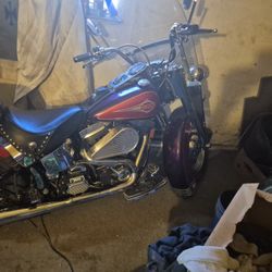 1996 Haurly Davidson 27000 Miles 4900 $ Over 10 Thousand Infested Will trade Silver Or Gold Posibly Decent Truck Lots Chrome Runs Good Nice Motercycle