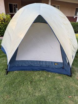REI Camp Dome Large Tent 8.5’ x 9’ – Rainfly Included