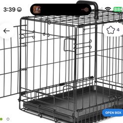 Amazon Basics - Durable,Foldable Metal Wire Dog Crate with Tray, Double Door, Divider, 24 x 18 x 20 in, Black