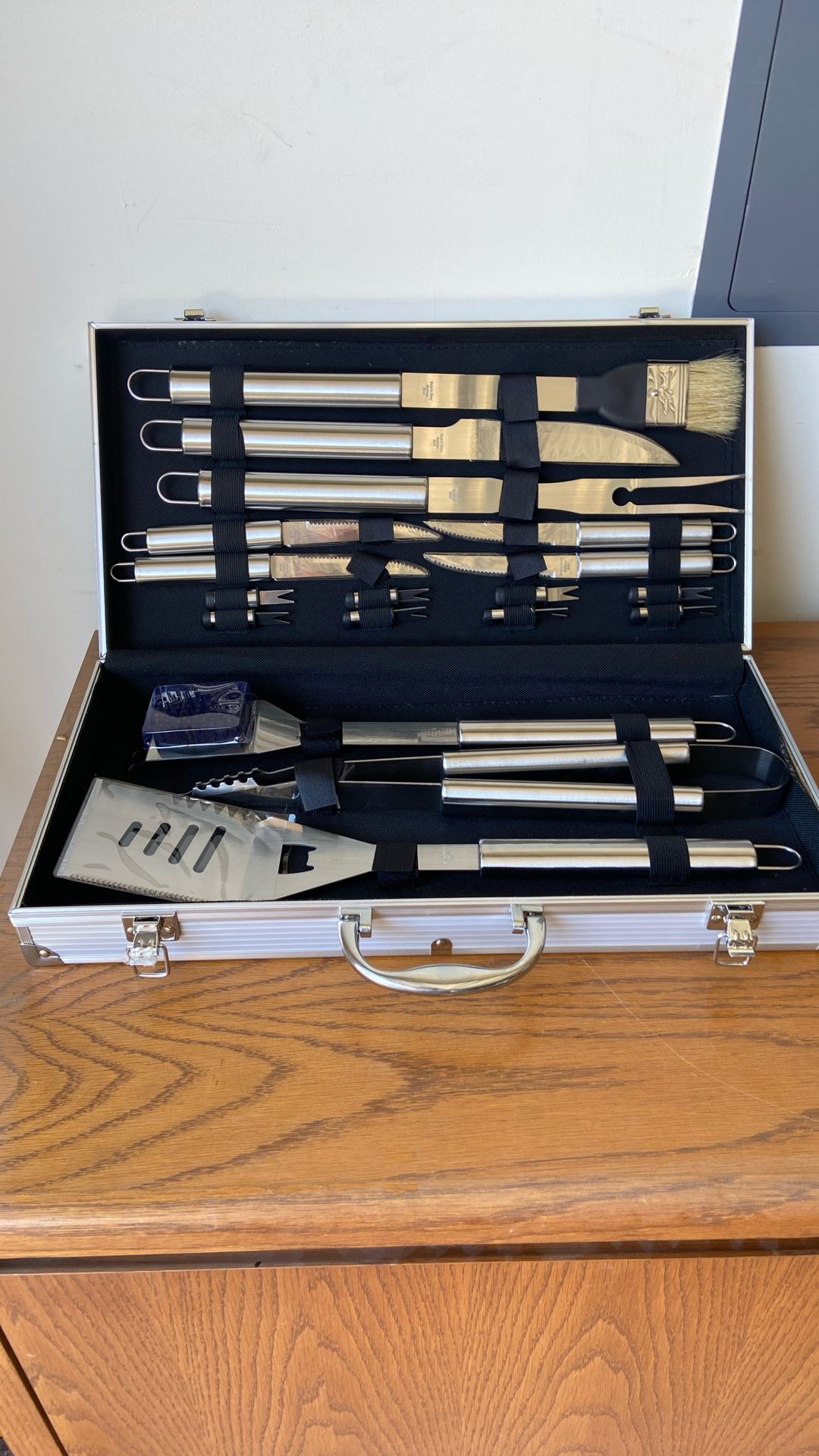 BBQ Grill and Knife Set