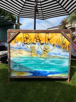 Tiki bar storage