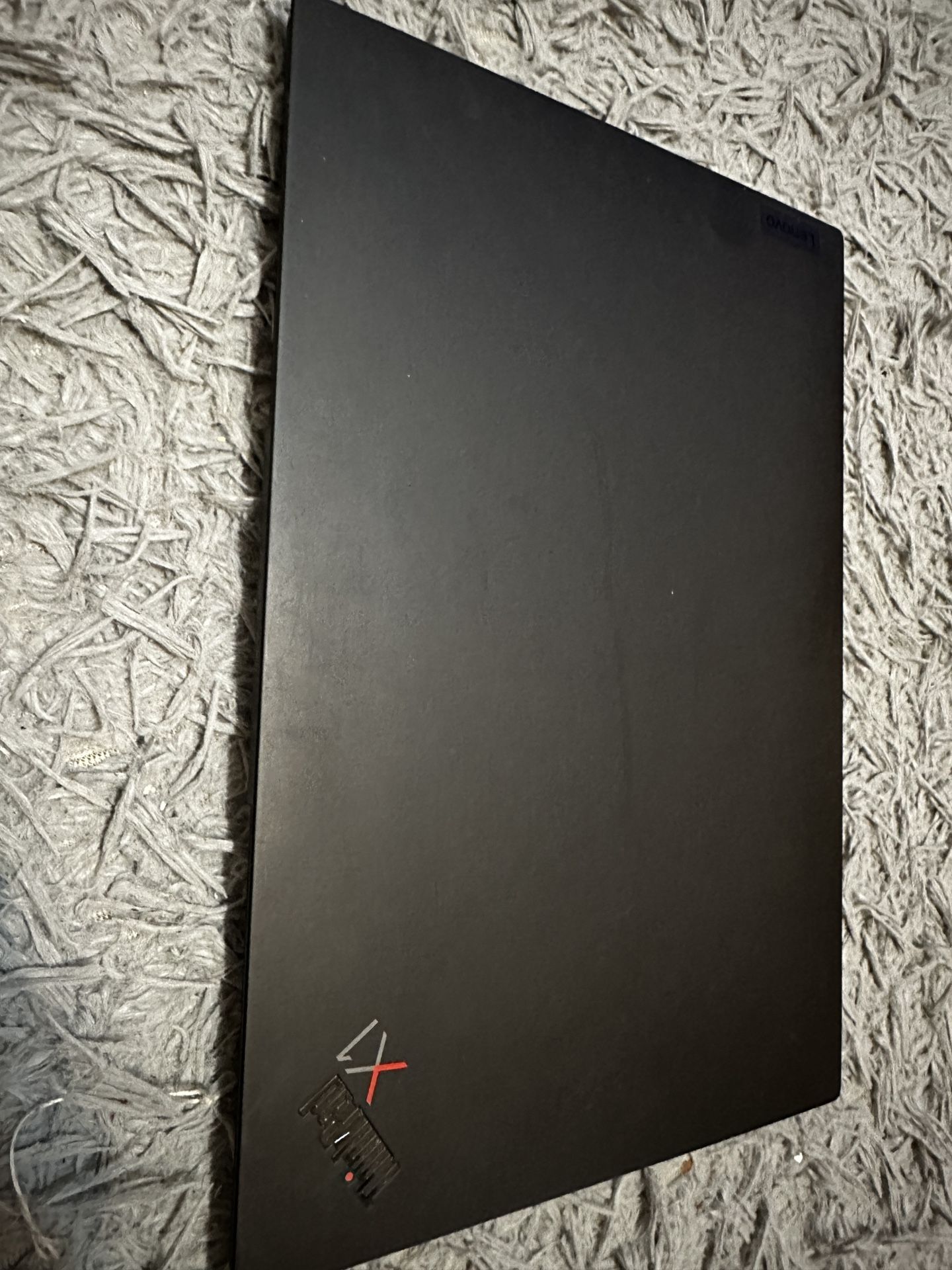Mint Lenovo ThinkPad X1 Carbon Gen 10 Touch i7 16gb 512 ssd