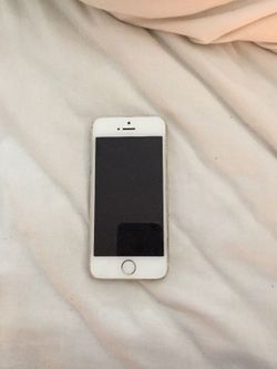 iPHONE 5S GOLD 16GB UNLOCKED
