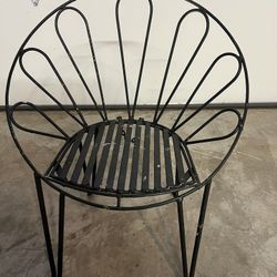 Child’s Patio Iron Chair, Plant Stand-farm & Garden 