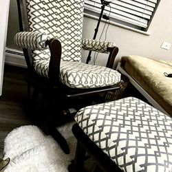 Glider Rocking Chair with Ottoman – Smooth & Silent – Very Comfortable