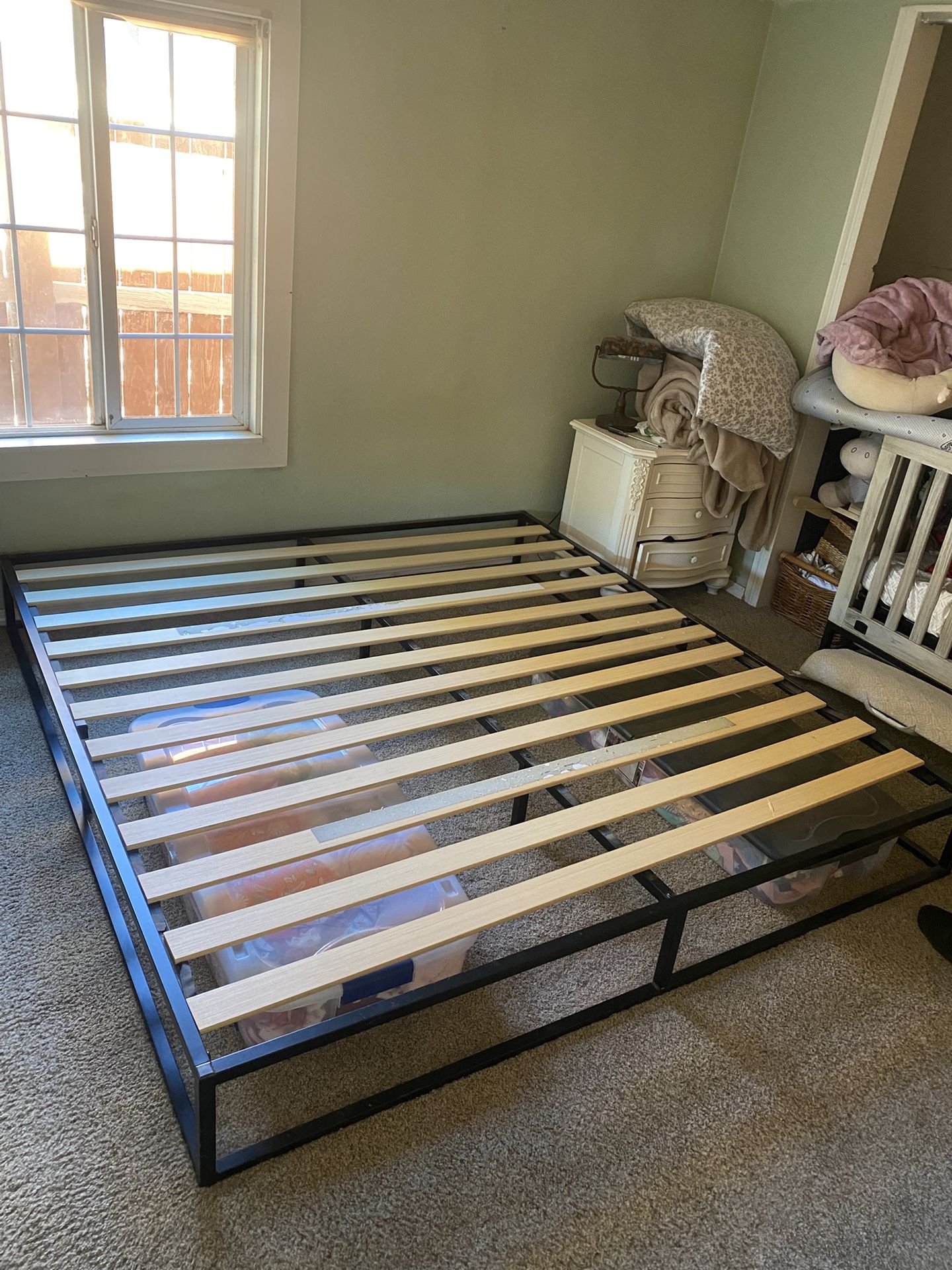 King size bed frame Free