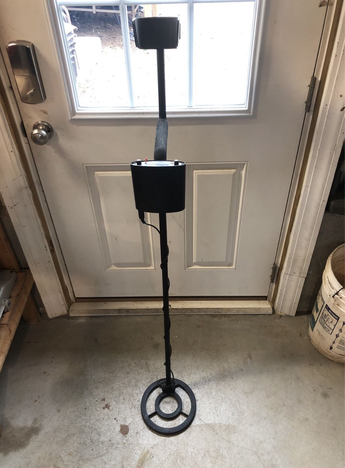 Bounty hunter metal detector