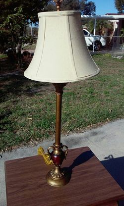 Table lamp