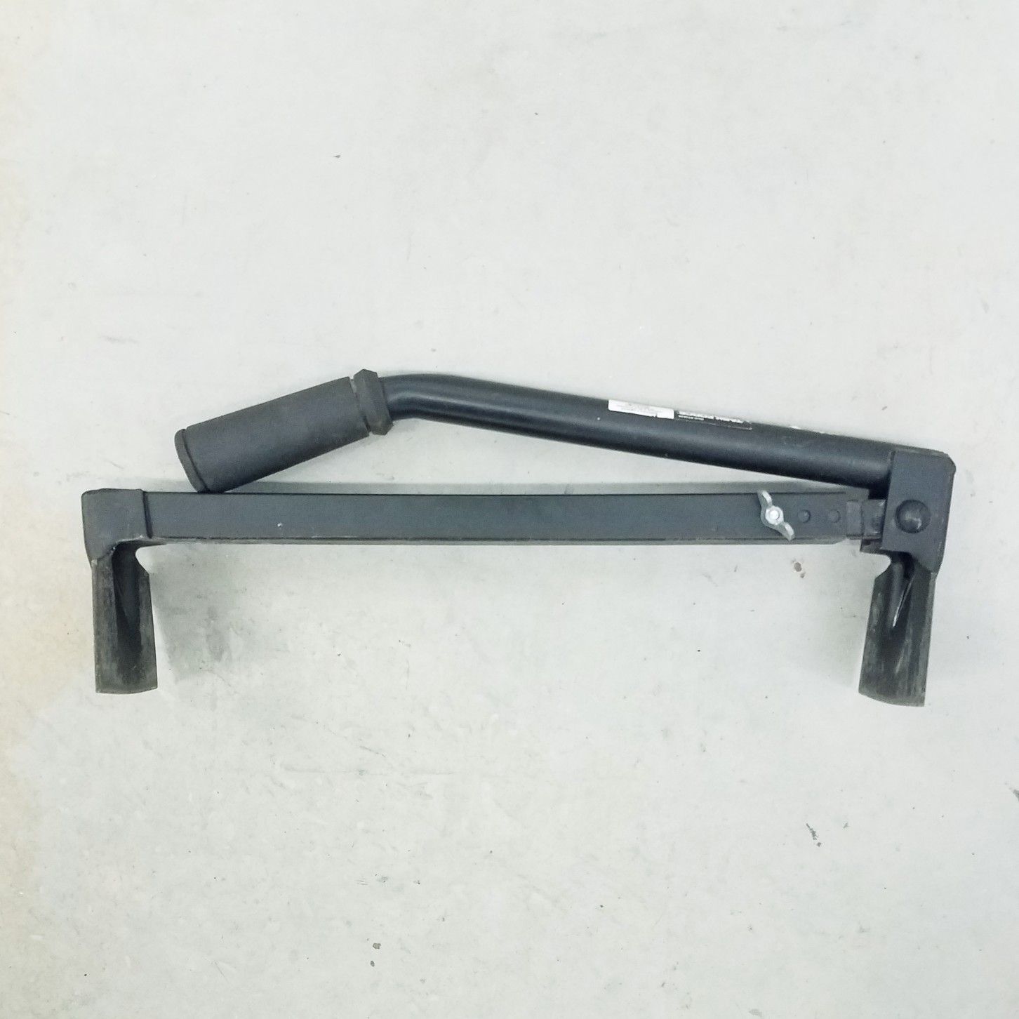 Task Force Extendable Brick Tongs