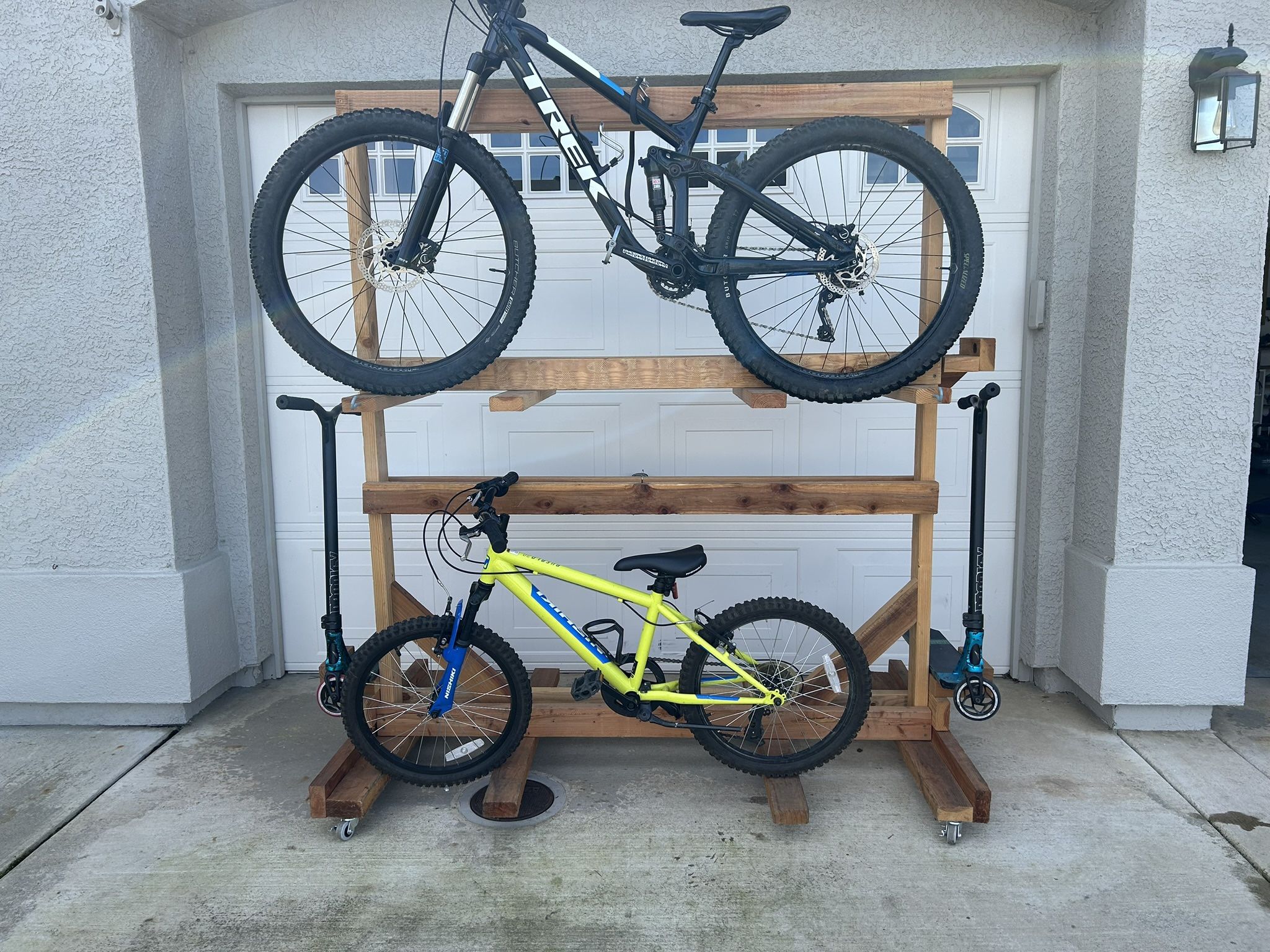 6 Bike Rolling Storage Rack System